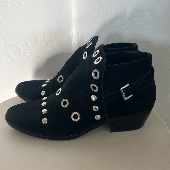 Sam Edelman black suede silver studded ankle boot. Sz 8.5 - Picture 3 of 9